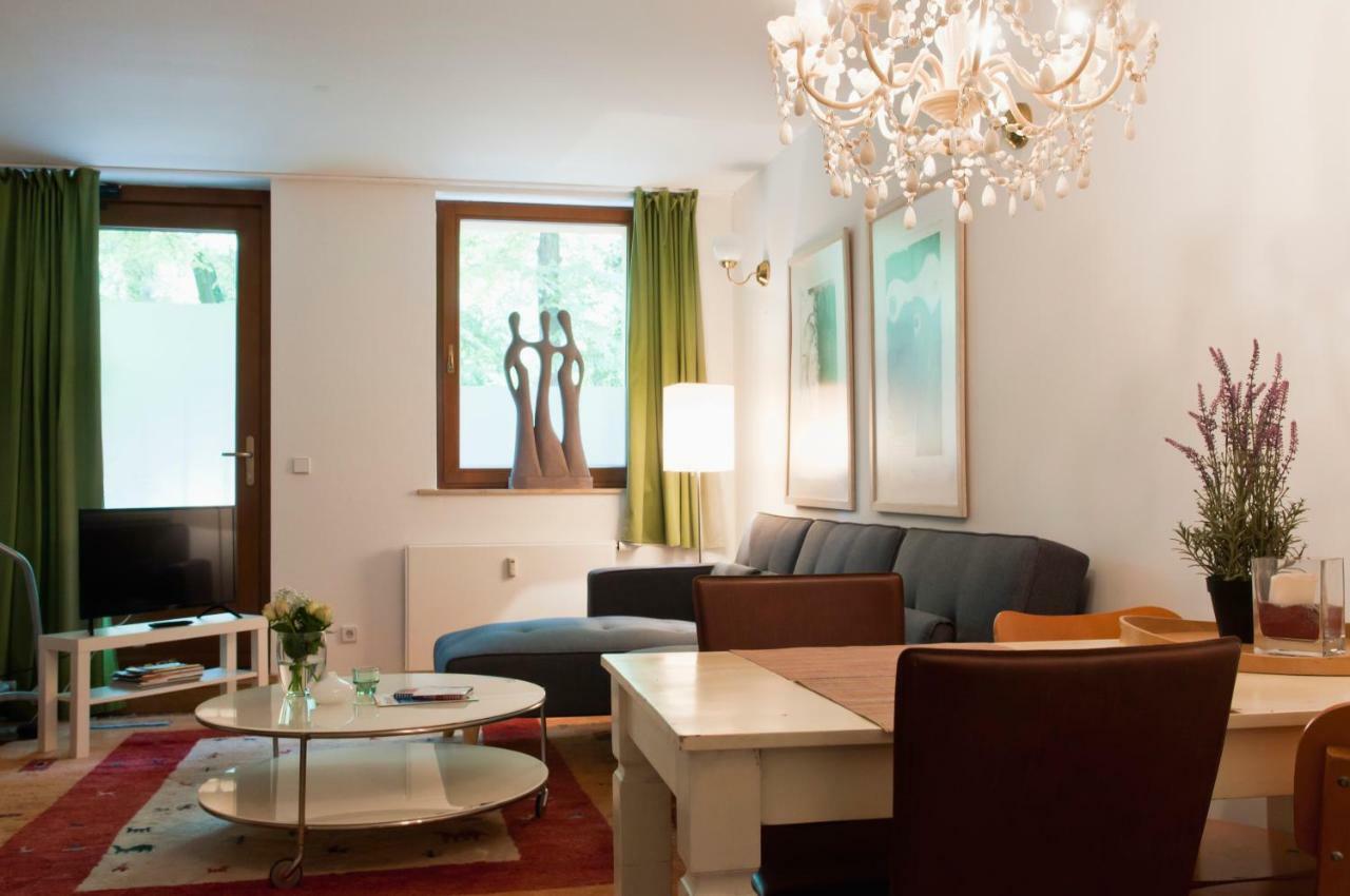 Beautiful Park Apartment For 4 Guests Berlin Exterior foto
